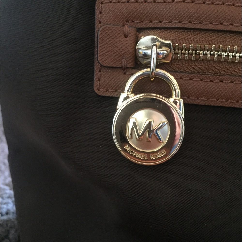 PERFECT CONDITION MICHAEL KORS PURSE
