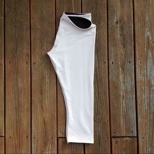Reversible Mid Calf Lululemon Leggings Size 8