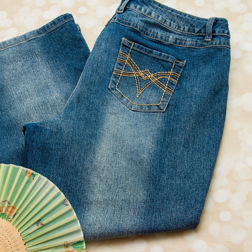 SISTERHOOD OF THE TRAVELING JEANS !! 20WP