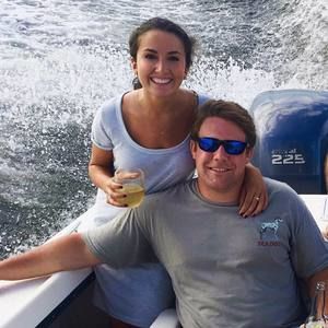 Meet your Posher, Leslie