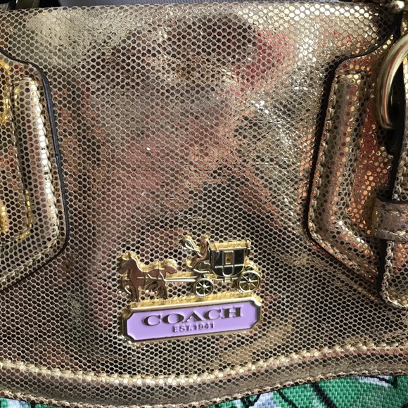 🎉HOST PICK🎉Pre-owned floral and gold Coach purse - Picture 2 of 8