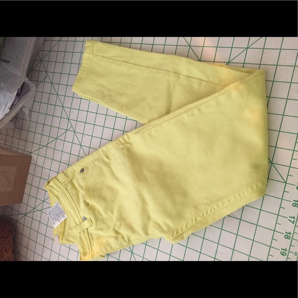 Levi leggins / jeans