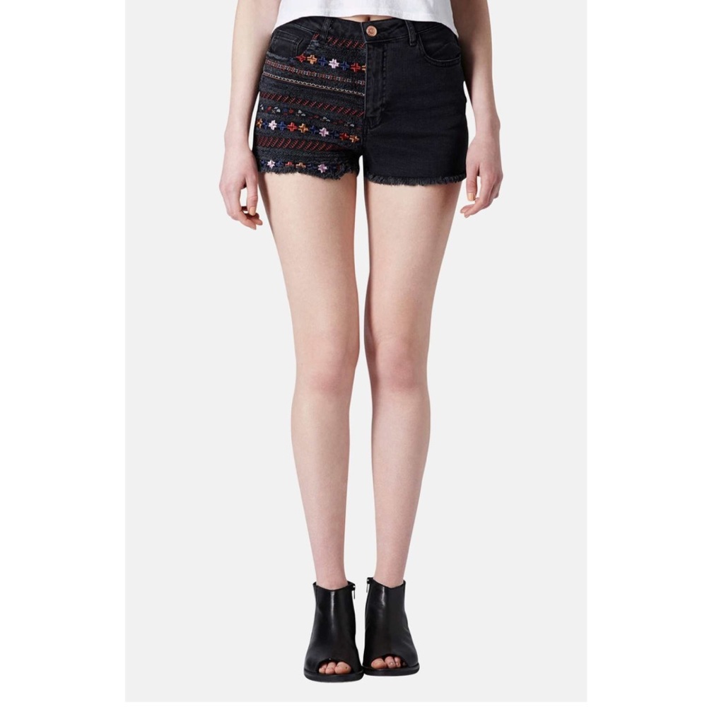 Topshop Moto Embroidered Denim Cutoff Shorts W25