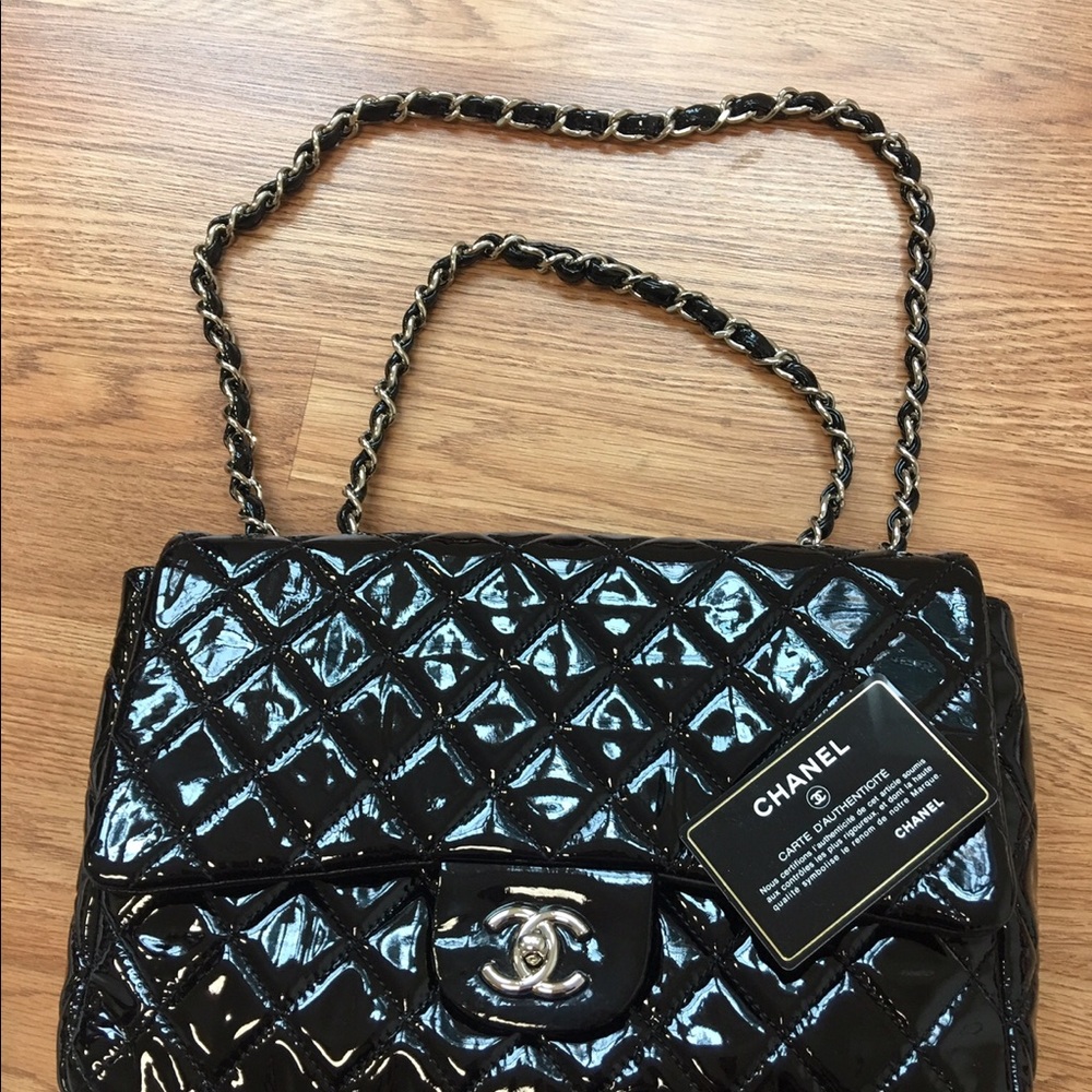 Chanel jumbo