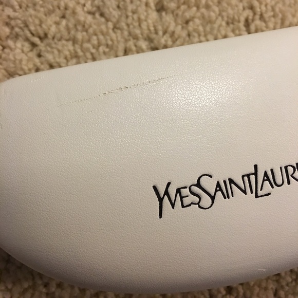 ⬇️💯% Authentic Yves Saint Laurent Sunglasses 😎 - Picture 6 of 8