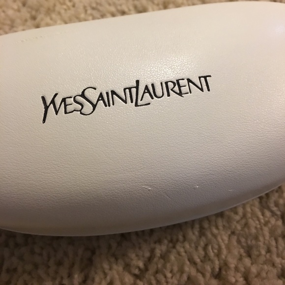 ⬇️💯% Authentic Yves Saint Laurent Sunglasses 😎 - Picture 7 of 8