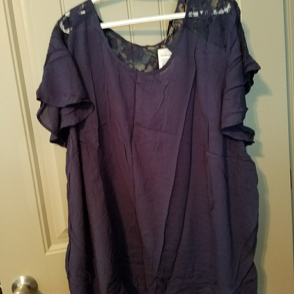 Torrid Pace Inset Crepe Blouse NWT size 6
