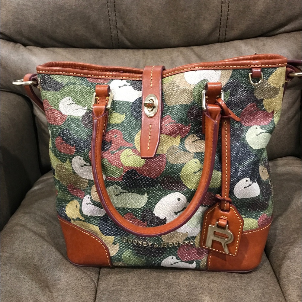 Dooney & Bourke Purse