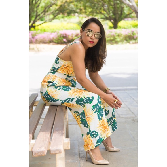 🌻Zara Floral Multicolor Printed Flowing Jumpsuit - Picture 2 of 8