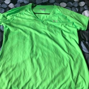 Lime green under armour t-shirt. XL