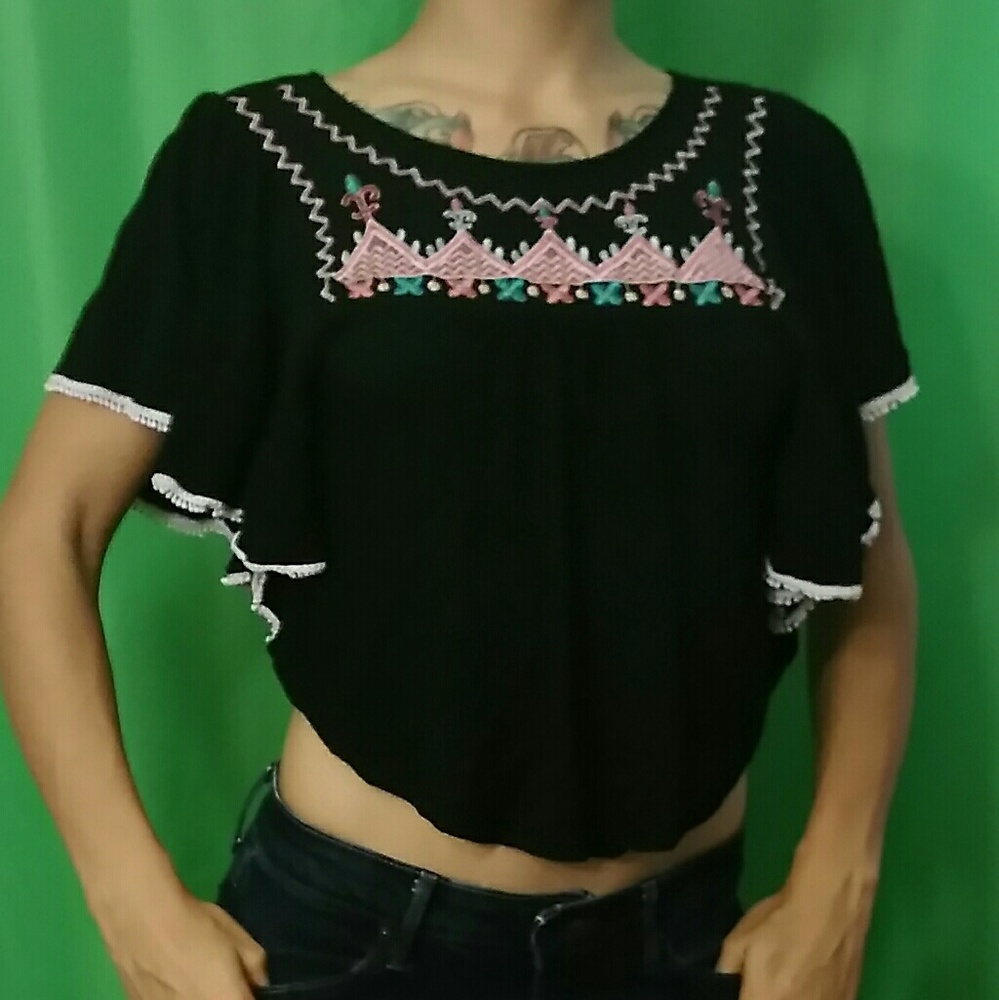 Tribal Top