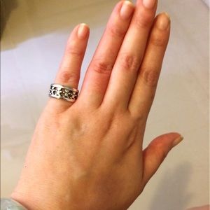 100% Authentic. James Avery Teddy Bear size 4