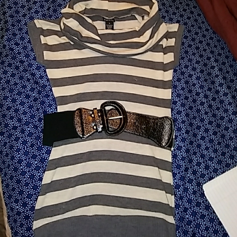 Rue 21 large neck blouse