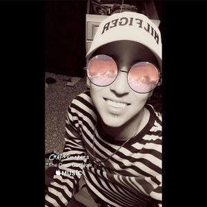 Meet your Posher, Corey