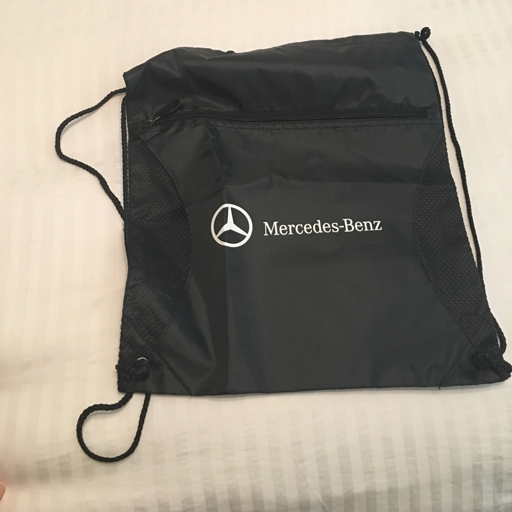 Mercedes Benz sling pack