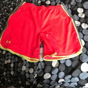 Under armour woman's basketball shorts.