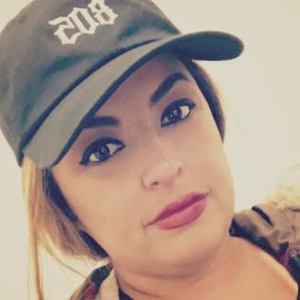 Meet your Posher, Leti