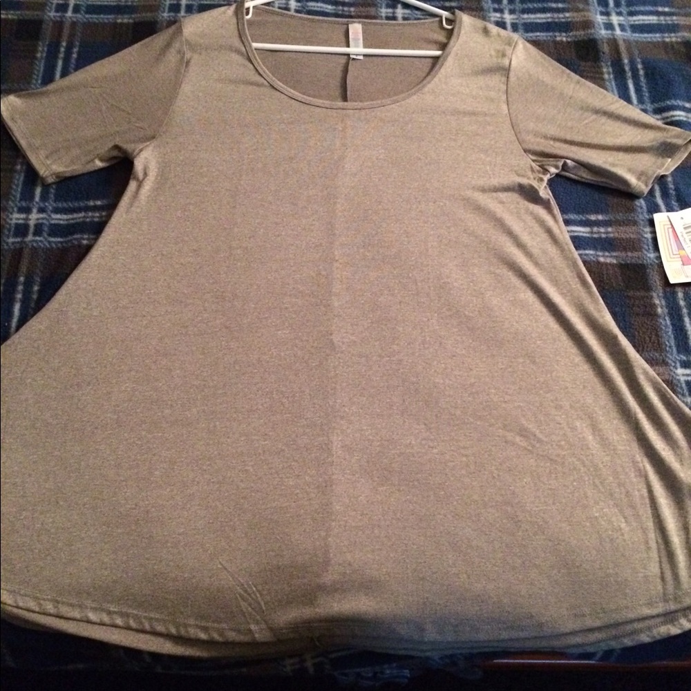 Lularoe Gray Perfect T, Size Small