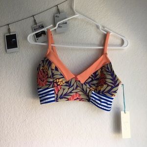 Seea Jalama bikini top/bottoms size medium