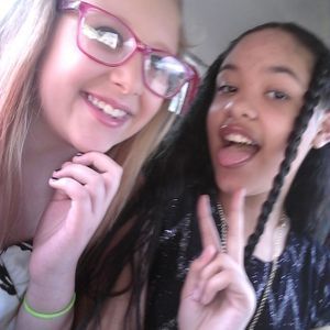 Meet your Posher, Evie