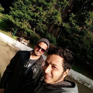 Meet your Posher, Syed