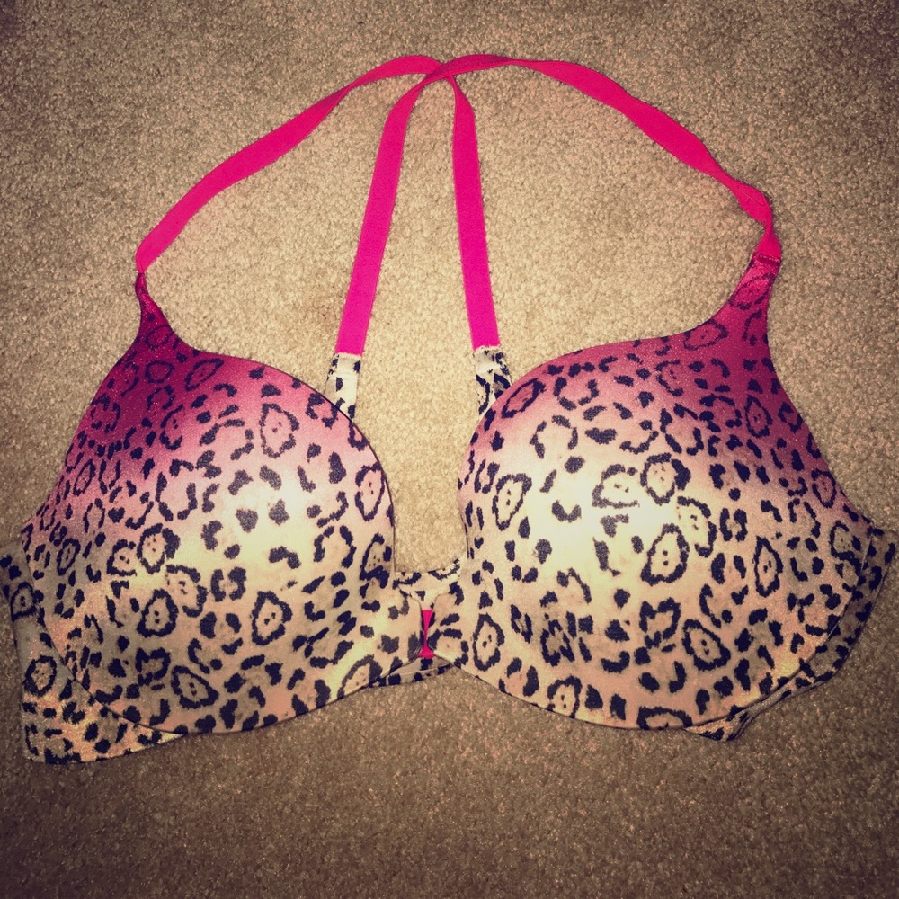 Victoria's Secret racerback bra PERFECT condition