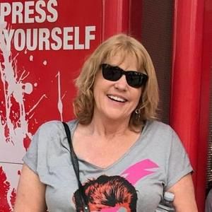 Meet your Posher, Lynn