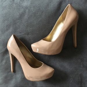 Jessica Simpson Nude Heels