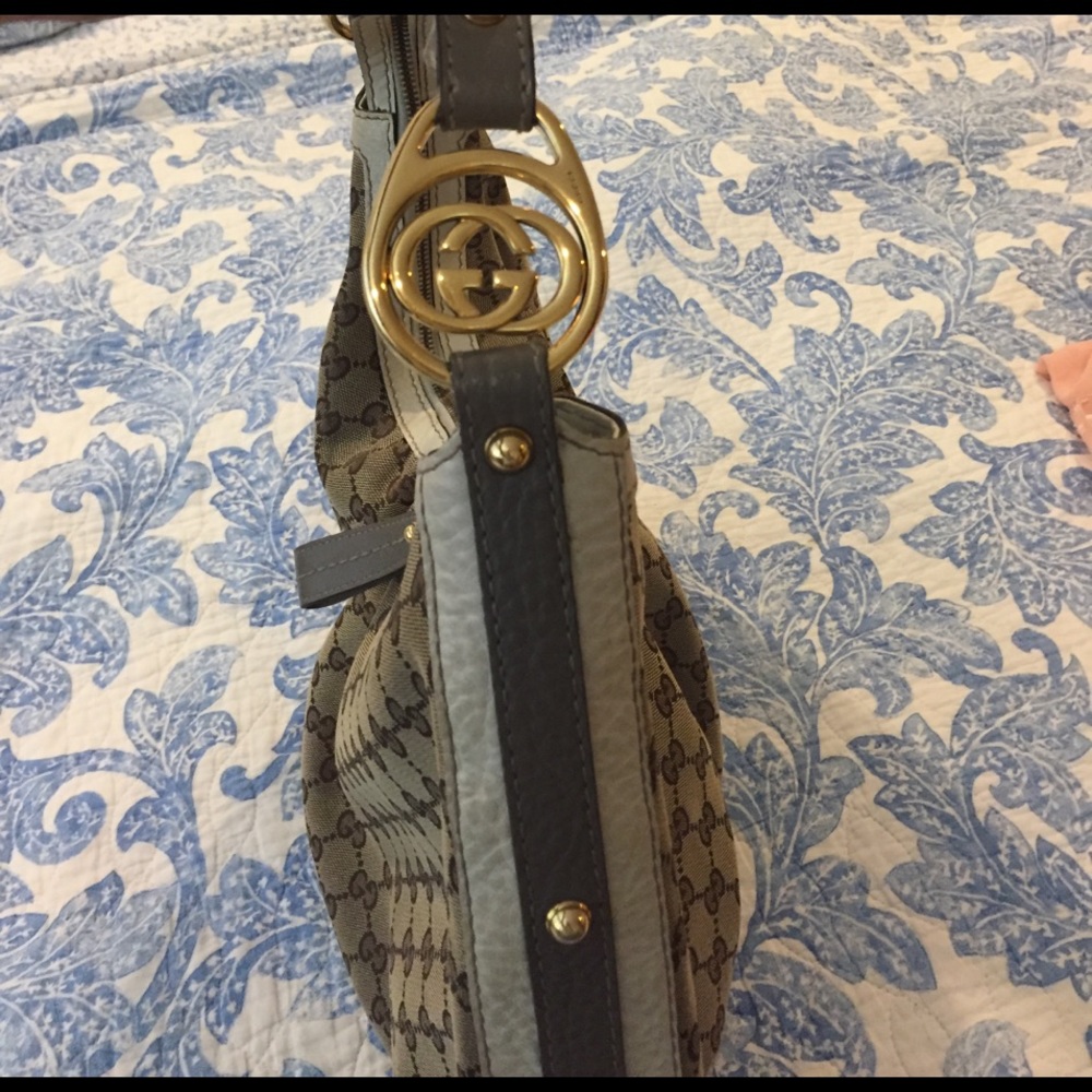 Excellent authentic Gucci bag. Bought for 1500