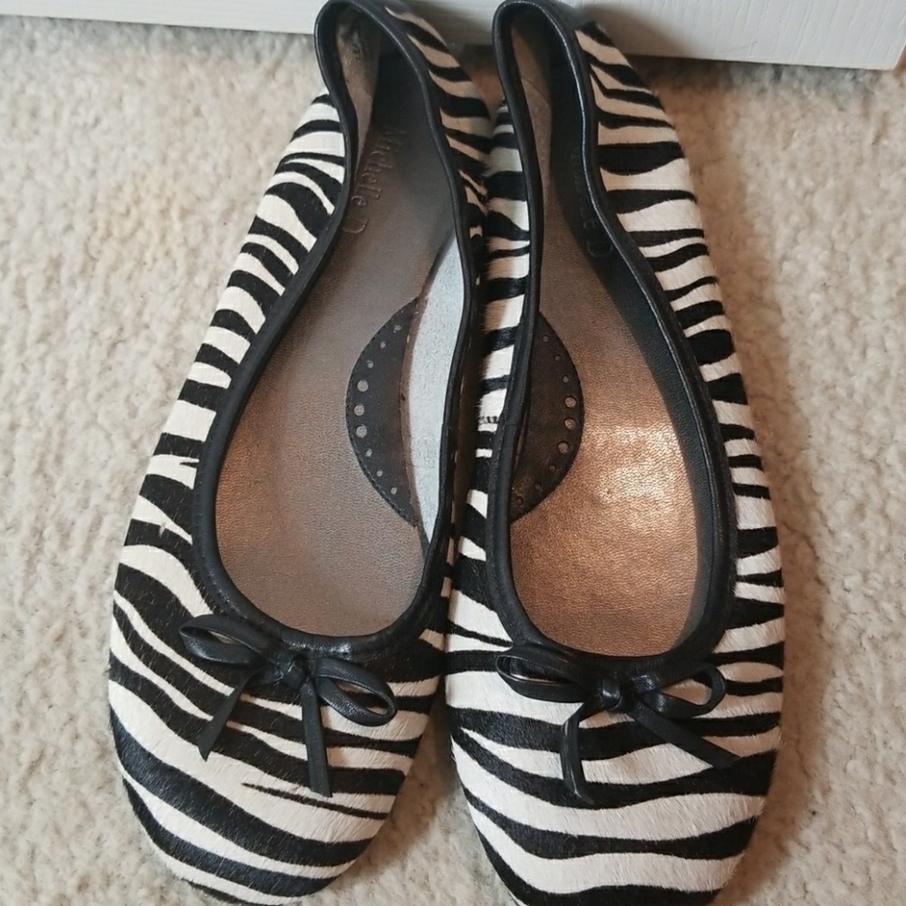 Ballet flats