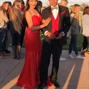 Meet your Posher, Edgar