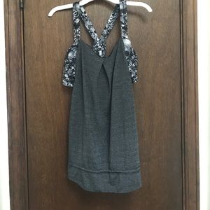 Lululemon Tank Sz 6