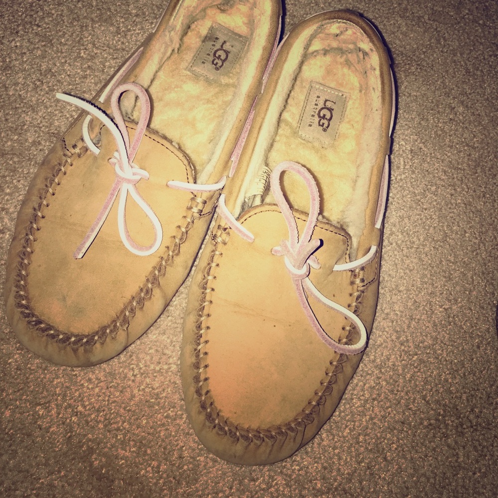 Ugg Native American moccasins with pink tie