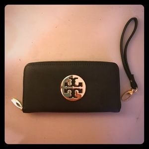 Tory Burch wallet