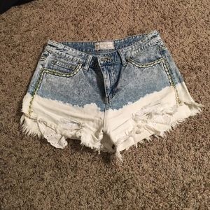 Sold ✨ Free People Distressed Jean Shorts