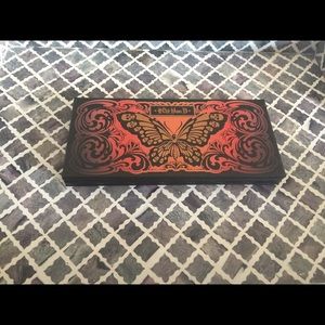 Discontinued Kat Von D Monarch eyeshadow palette
