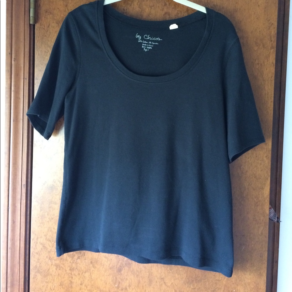Chico's black short sleeved tee.