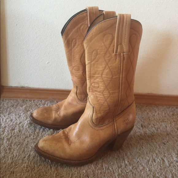 Frye cowboy boots - Picture 1 of 3