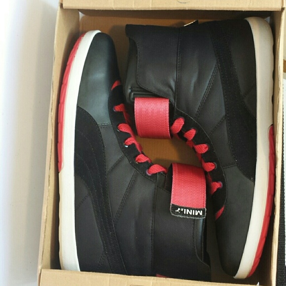 Puma 'Celerity'  Leather Hi-Top Sneakers - Picture 6 of 7