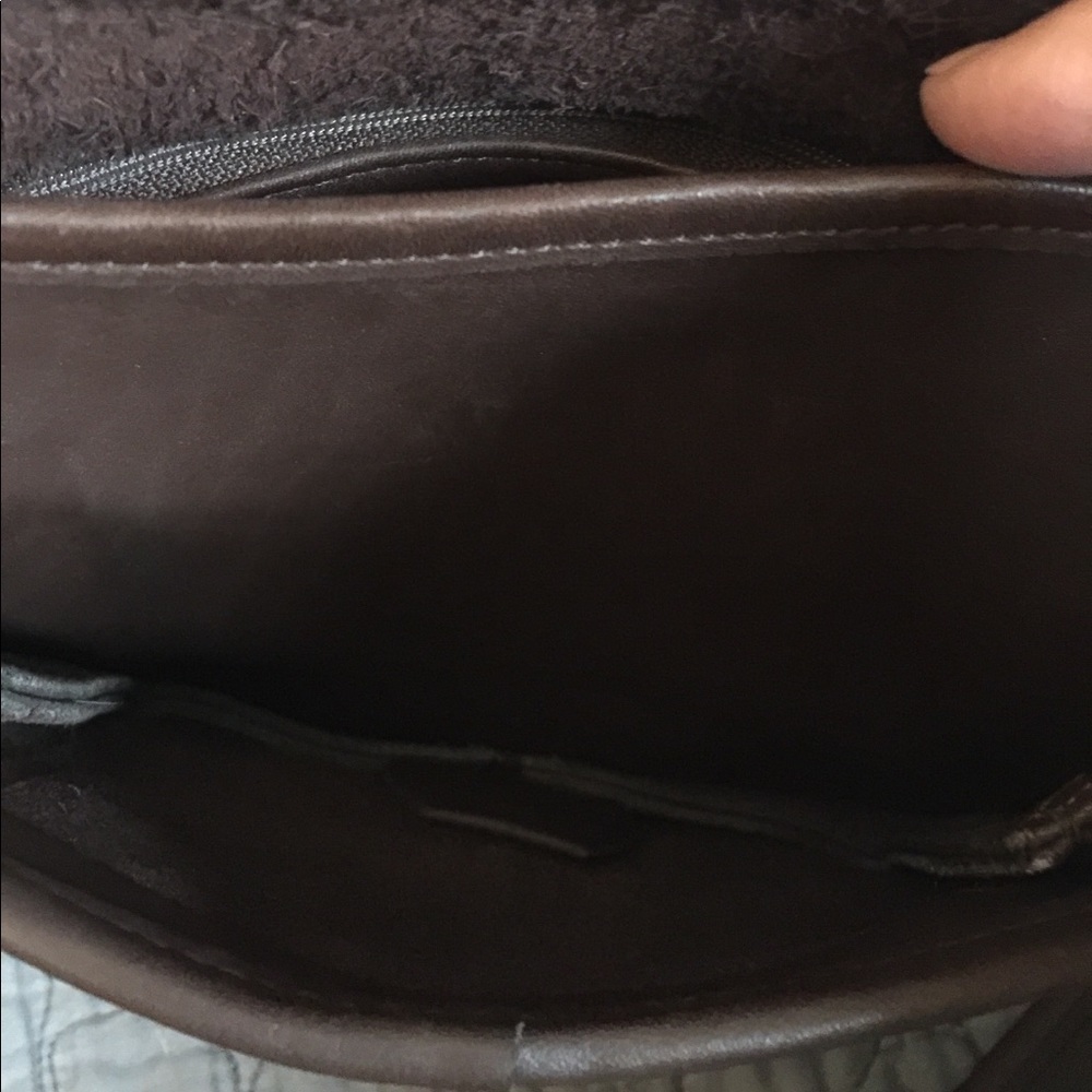 Vintage Coach Leather Crossbody - Picture 6 of 7