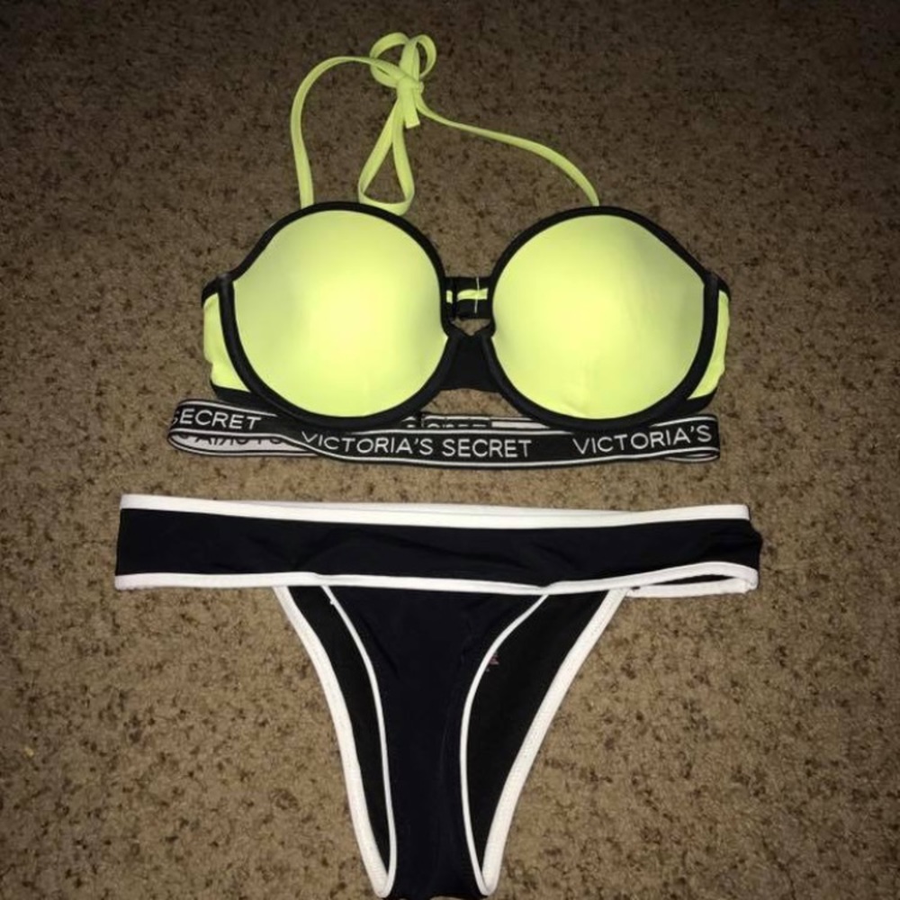 Vs bikini