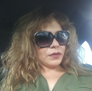 Meet your Posher, Susana