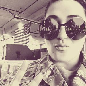 Meet your Posher, Elissa