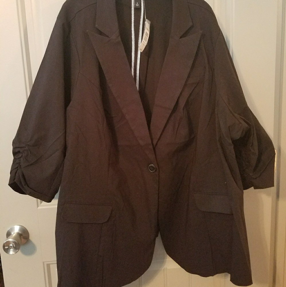 Torrid Chloe Jacket size 5 NWT black