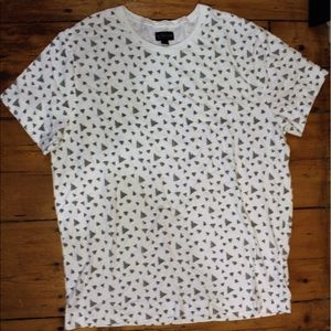 Hipster Urban Outfitters oversized tee-shirt