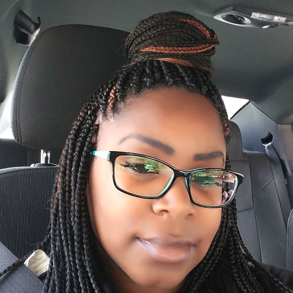 Meet your Posher, Tiffany