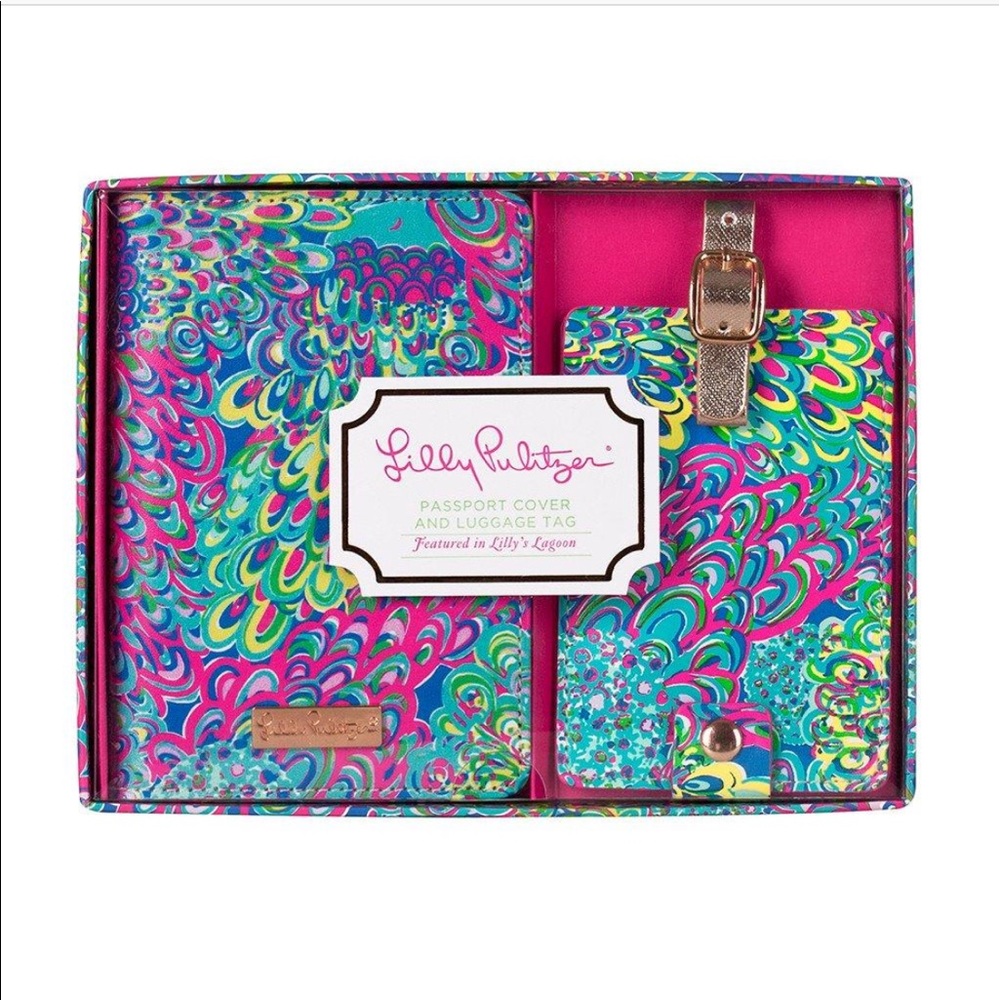 🆕 Lilly Pulitzer Luggage/Passport Tag