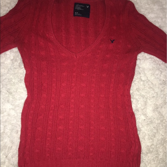 Sweaters - Picture 6 of 7