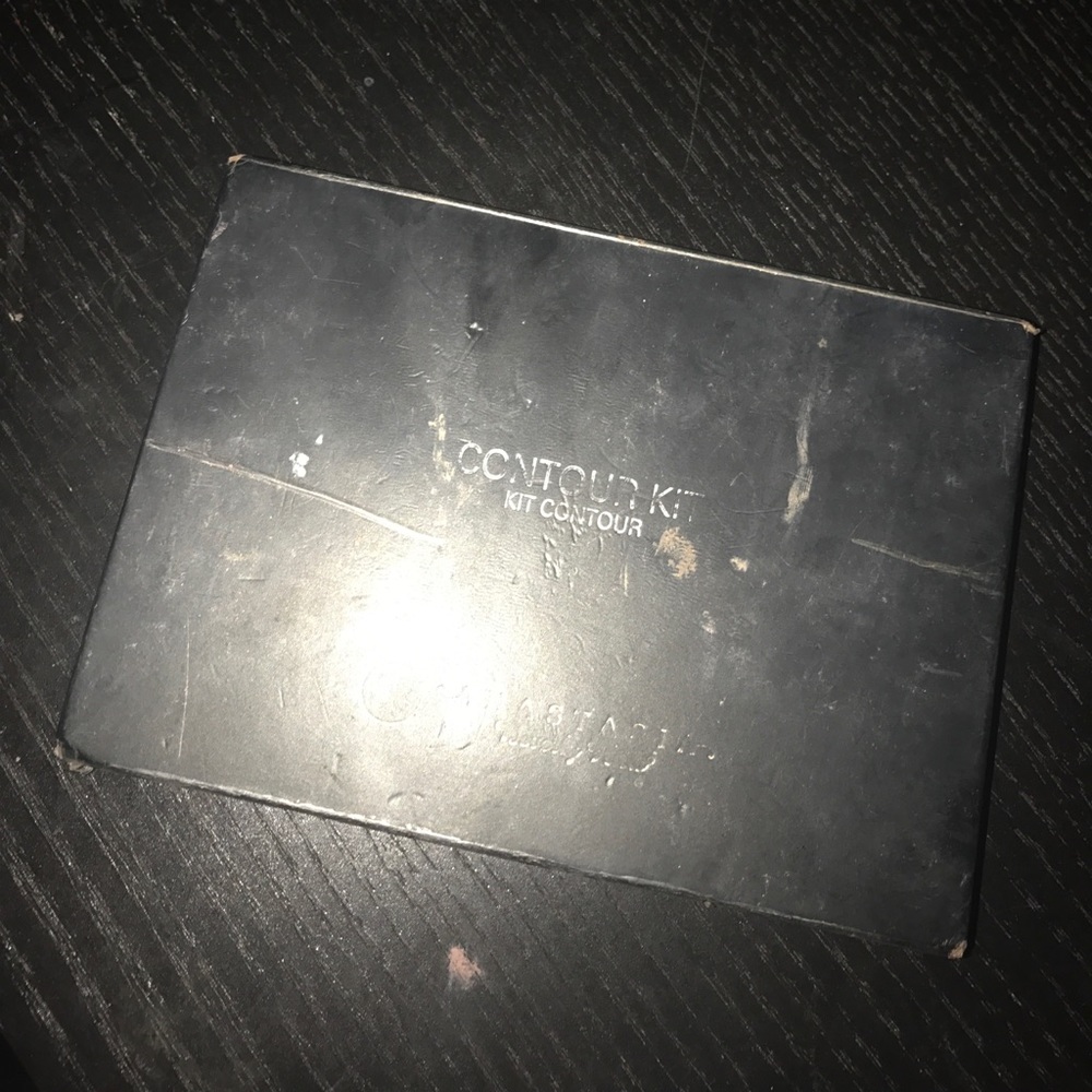 Anastasia Beverly Hills contour kit