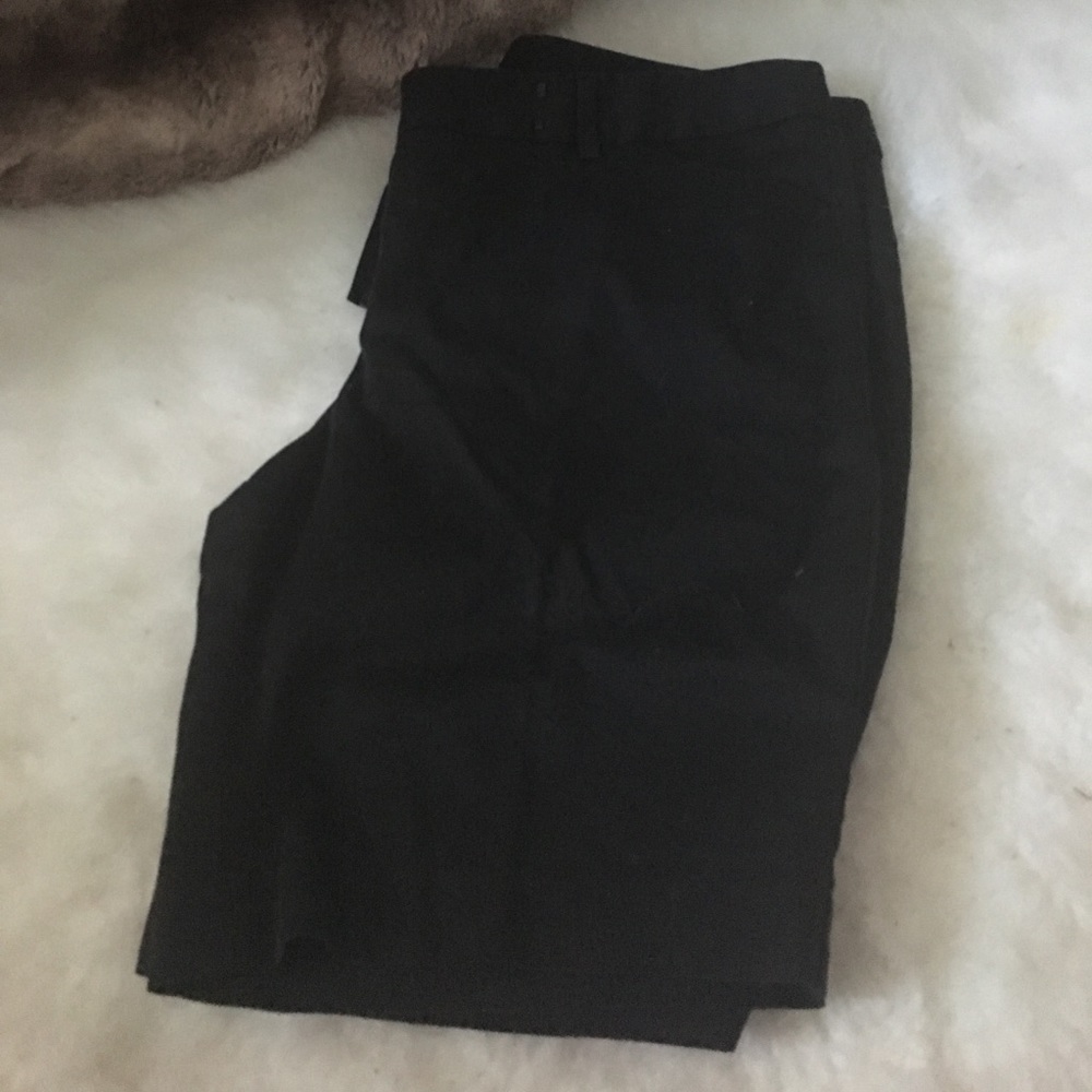 Black shorts Bermuda